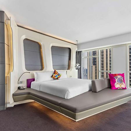 V Hotel Dubai, Curio Collection By Hilton Ngoại thất bức ảnh