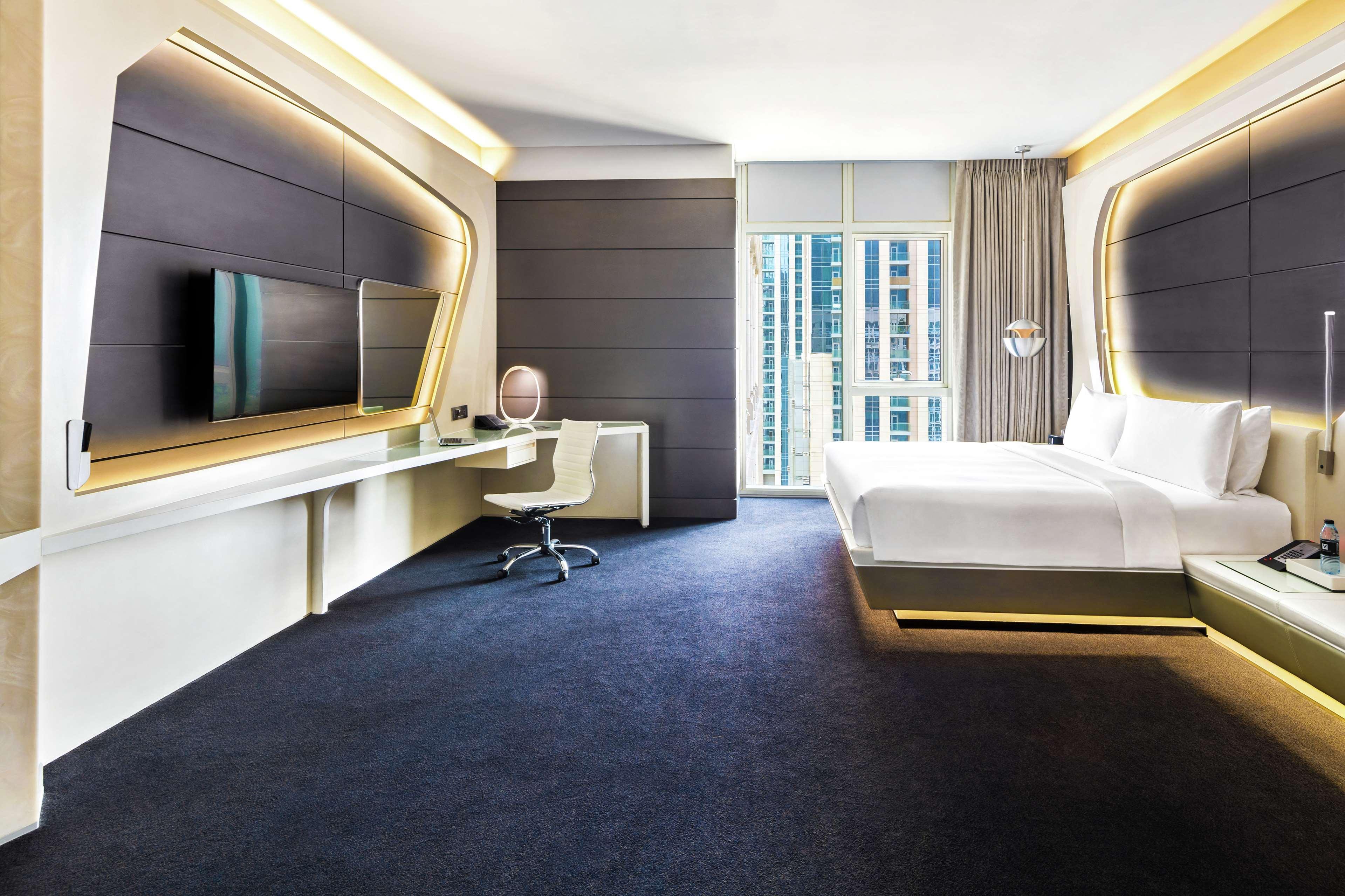 V Hotel Dubai, Curio Collection By Hilton Ngoại thất bức ảnh Deluxe room