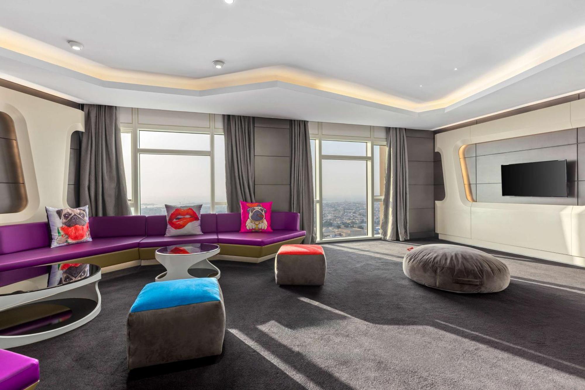 V Hotel Dubai, Curio Collection By Hilton Ngoại thất bức ảnh